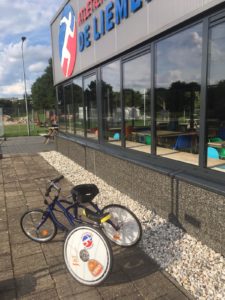 Atletiekvereniging De Liemers, RaceRunner @  kleedkamers, @ baan